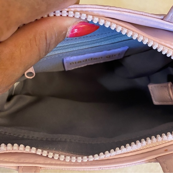 MADDEN GIRL Mauve Mini Tote w/Adjustable Guitar Strap, NWT - Picture 7 of 15